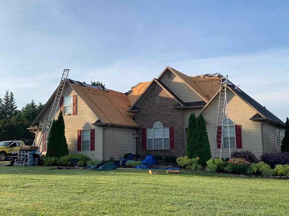 Slide of LEP Construction & Roofing