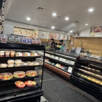 Kitchen Kabaret - Delis Near Me - Roslyn Heights, New York