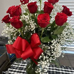 Pulido's Flowers & Gifts