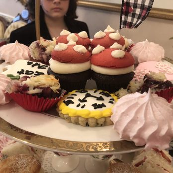 The Tea Cart - Alice themed sweets - Tea Rooms Near Me - Berryville, Virginia