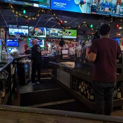 Idle Hour Bar& Grill - Bar