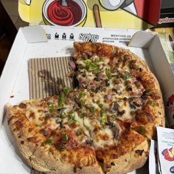 Seniore’s Pizza - Pizza Near Me - Sacramento, California Seniore’s Pizza - Pizza Near Me - Sacramento, California