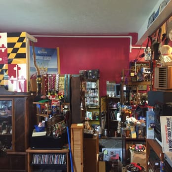 deVintage - Vinyl Records Near Me - Pasadena, Maryland