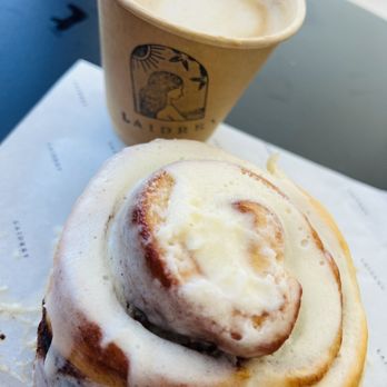 Laidrey Coffee Roasters - Cinnamon roll & cappuccino - Coffee Roasteries Near Me - Encino, California