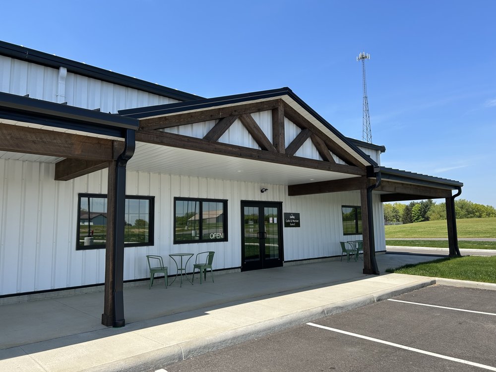LINCWAY CAFE AND MARKET 258 Kurzen Rd N, Dalton, Ohio Desserts