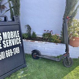This is my fixed electric scooter. Running great now! This is my fixed electric scooter. Running great now!