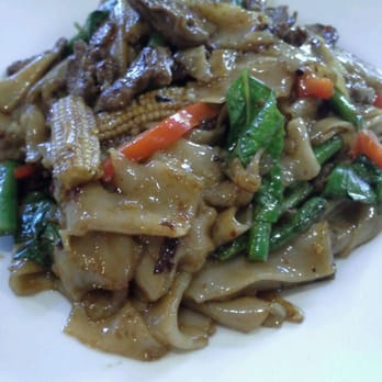 Pad Thai Restaurant - Drunken noodles with beef - Thai Near Me - Mechanicsville, Virginia Pad Thai Restaurant - Drunken noodles with beef - Thai Near Me - Mechanicsville, Virginia