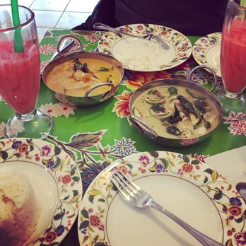 So Thai - Parang and green curry with pink sodas! - Thai Near Me - Anchorage, Alaska
