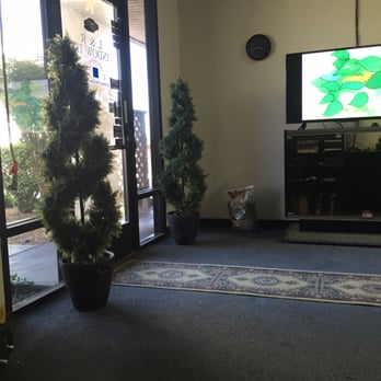 L&R Window Tint - Home Window Tinting Near Me - Victorville, California L&R Window Tint - Home Window Tinting Near Me - Victorville, California