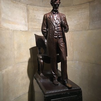 Lincoln Tomb - Lincoln's tomb - Landmarks & Historical Buildings Near Me - Springfield, Illinois Lincoln Tomb - Lincoln's tomb - Landmarks & Historical Buildings Near Me - Springfield, Illinois