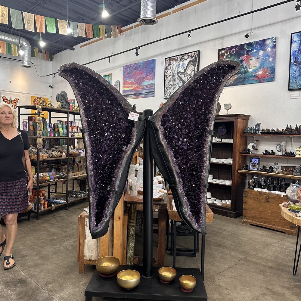 Earths Elements - Art Galleries Near Me - Encinitas, California