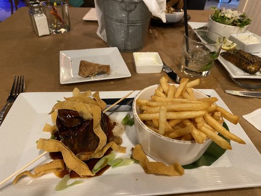 Square Grouper Bar and Grill by null