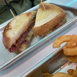 Reuben Sandwich
