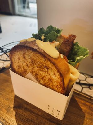 semicolon cafe by null