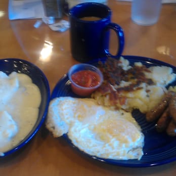 Eggs Etc - biscuits & gravy.. mmmm, i put the gravy over everything.. it just makes it better! - Breakfast & Brunch Near Me - Long Beach, California