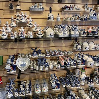 The Right Gift - Gift Shops Near Me - Solvang, California