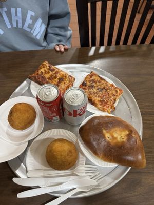 Galleria Umberto by null