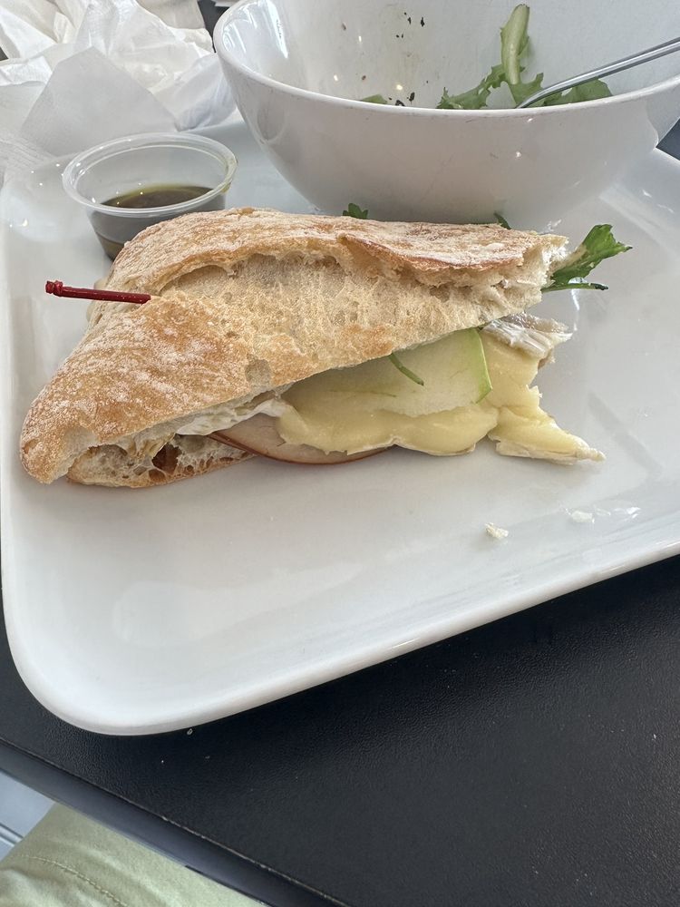 La Taza Coffee & More Image