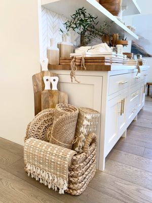 Serena & Lily Pacific Palisades by null