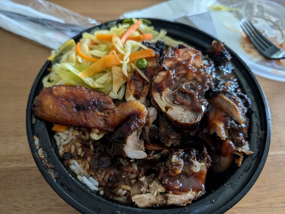 Locke's Caribbean Kitchen Logo