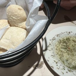 Bread service-99.9% oil. Bread service-99.9% oil.