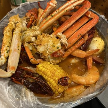 Cajun Boil - Seafood boil with crawfish, shrimp, eggs, snow crab legs, potatoes, corn & sausage - Cajun/Creole Near Me - Miami, Florida