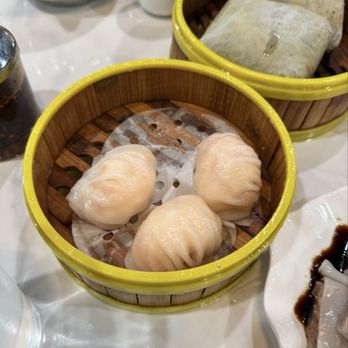 Triumph Valley Shoreline - Shrimp Dumplings (har gow) - Dim Sum Near Me - Shoreline, Washington