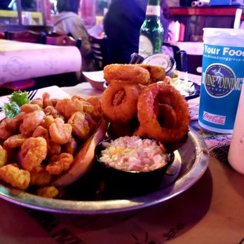 Bubba's Fish Shack - Shrimp po boy - Seafood Near Me - Surfside Beach, South Carolina
