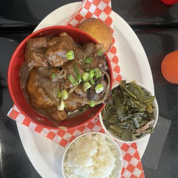 Jackie's Place - oxtails w/ rice and a side of collard greens - Soul Food Near Me - San Jose, California Jackie's Place - oxtails w/ rice and a side of collard greens - Soul Food Near Me - San Jose, California
