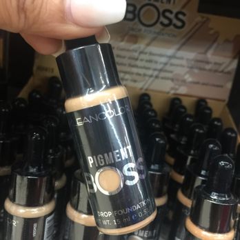 Giant $ - Foundation for $1.09 - Discount Store Near Me - Houston, Texas