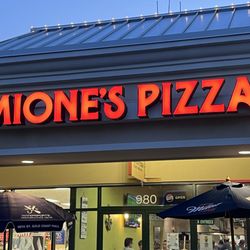 Mione's Pizza & Italian Restaurant - Mione's Pizza