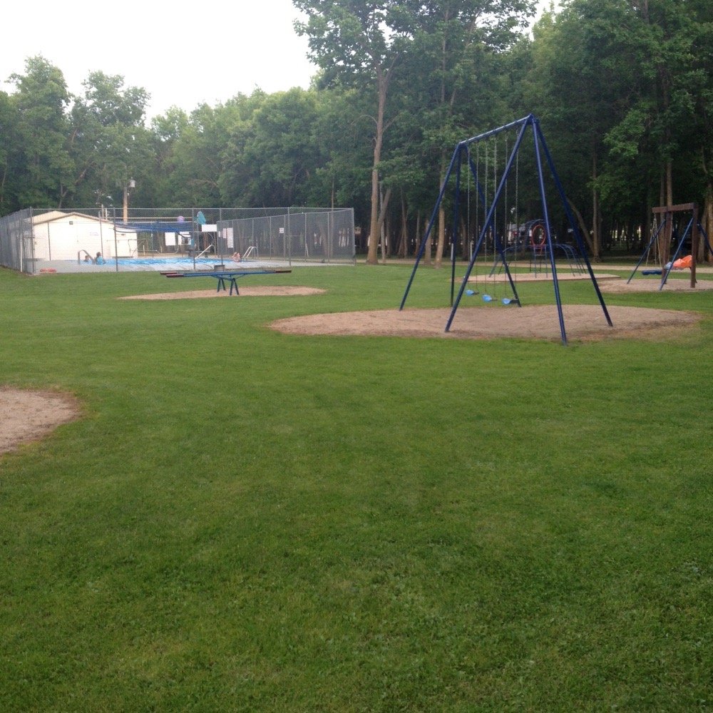 Miller's Camping Resort - Campgrounds Near Me - High Bluff, Manitoba