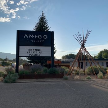 Amigo Motor Lodge - Funny marquee with same humor and sayings throughout the hotel. - Guest Houses Near Me - Salida, Colorado