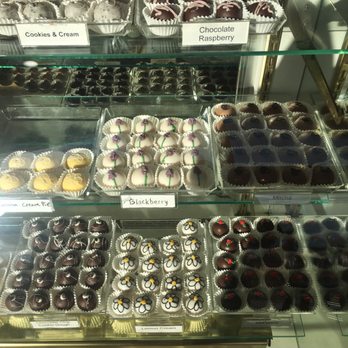 Cakettes - Coffee & Tea Near Me - Webster, Massachusetts