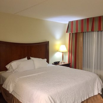 Hampton Inn & Suites Navarre - Studio King. - Hotels Near Me - Navarre, Florida