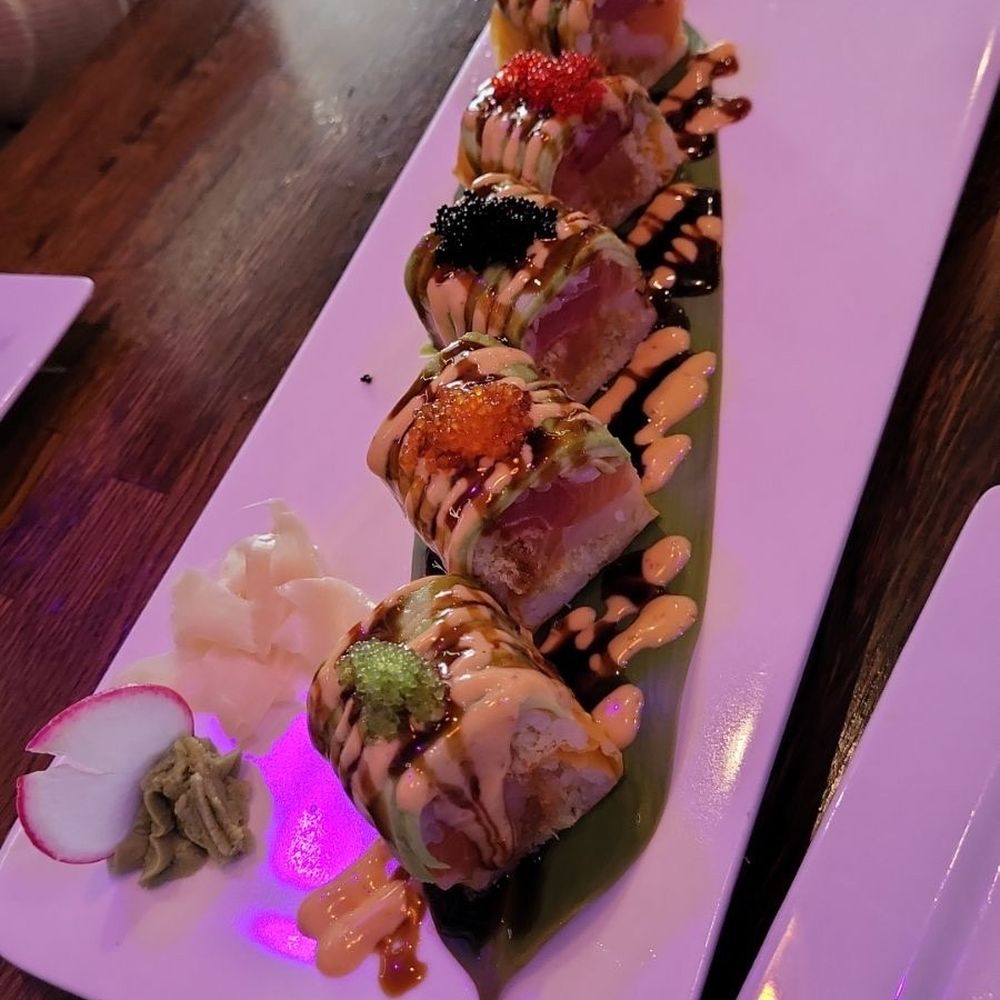 Funami Asian Bistro - Amazing Roll - Sushi Bars Near Me - Wellington, Florida Funami Asian Bistro - Amazing Roll - Sushi Bars Near Me - Wellington, Florida