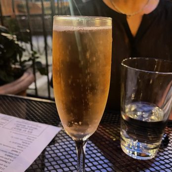 Enoteca Roma Ristorante - Sparkling rose - Wine Bars Near Me - Chicago, Illinois Enoteca Roma Ristorante - Sparkling rose - Wine Bars Near Me - Chicago, Illinois