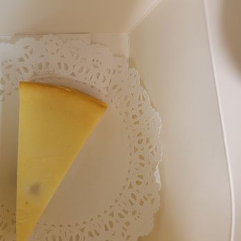 Cafe Tori - Mango cheesecake - Desserts Near Me - Bakersfield, California