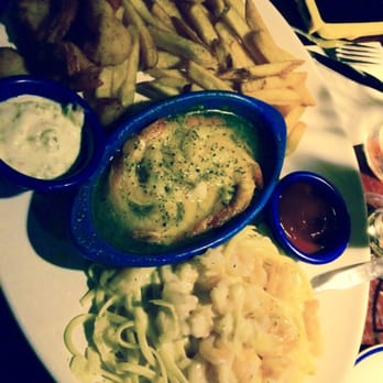 Red Lobster - Seafood Near Me - Brooklyn, New York