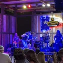 2920 Roadhouse - Back In Black