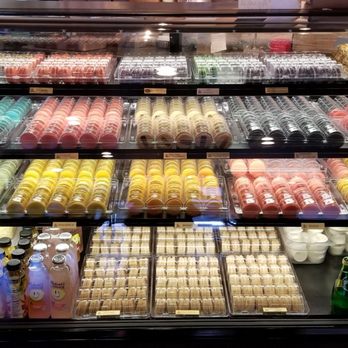 La Tour Cafe - Macaron Display - Cafes Near Me - Honolulu, Hawaii La Tour Cafe - Macaron Display - Cafes Near Me - Honolulu, Hawaii