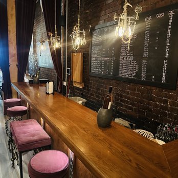 Urban Press Winery & Restaurant - Bar - Wine Bars Near Me - Burbank, California Urban Press Winery & Restaurant - Bar - Wine Bars Near Me - Burbank, California