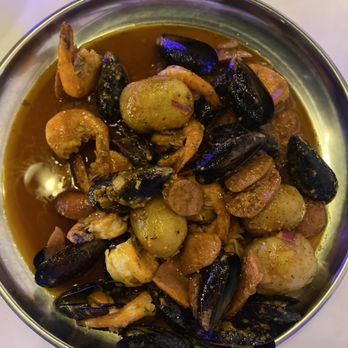 Happy Crab - "The basics" combo- shrimp, mussels and sausage $26.95 - Seafood Near Me - Auburn , Washington