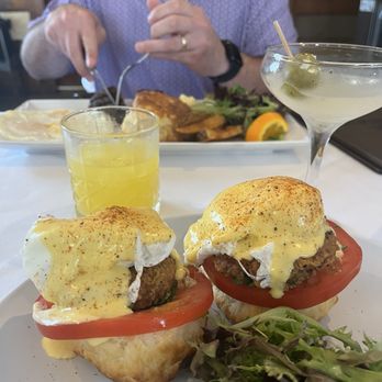 Cherokee Rose BBQ Bar & Kitchen - Steak and eggs - Desserts Near Me - Stone Mountain, Georgia