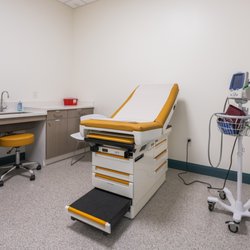 San Feliz Urgent Care - Large Patient Rooms