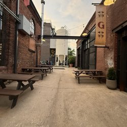 Guilford Hall Brewery - Biergarden