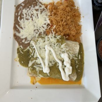 Hidalgo Mexican Bar & Grill - Enchiladas Suizas - Mexican Near Me - Ankeny, Iowa Hidalgo Mexican Bar & Grill - Enchiladas Suizas - Mexican Near Me - Ankeny, Iowa