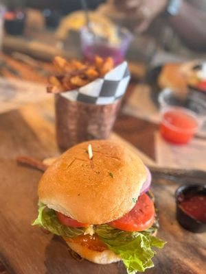 Riverhouse restaurant by null