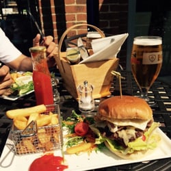 Time Coffee Shop - Fat Burgers