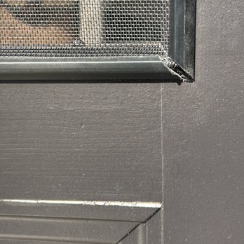 HMC Contracting - Most of the corners of the trim around the screen have gaps - Decks & Railing Near Me